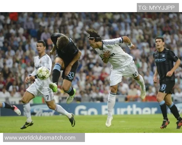 兰斯与圣埃蒂安激战正酣谁能在法甲赛场上笑到最后 兰斯与圣埃蒂安激战正酣谁能在法甲赛场上笑到最后