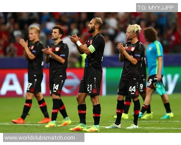 多特蒙德与比勒费尔德激战成平赛季精彩回顾与分析